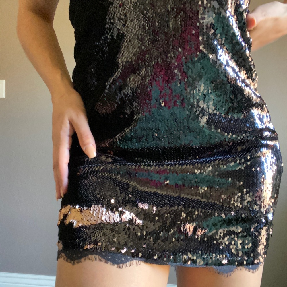Party Dress - Picture 6 of 8